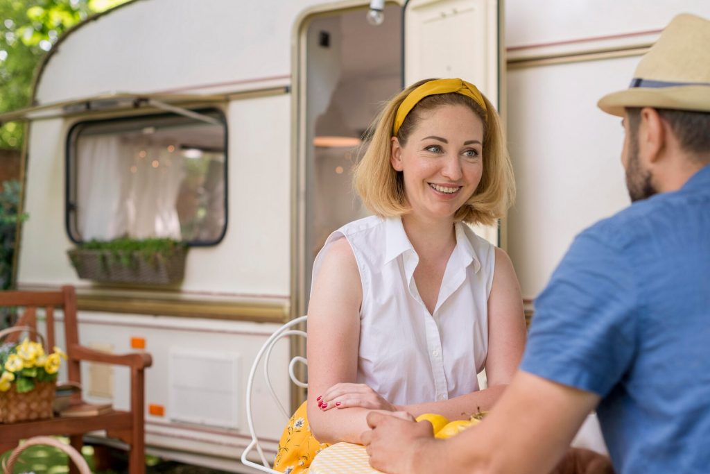 Why More Traveling Nurses Are Choosing RV Parks for Temporary Housing